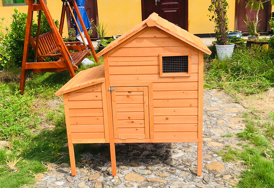 Wooden Chicken Coop SDC005